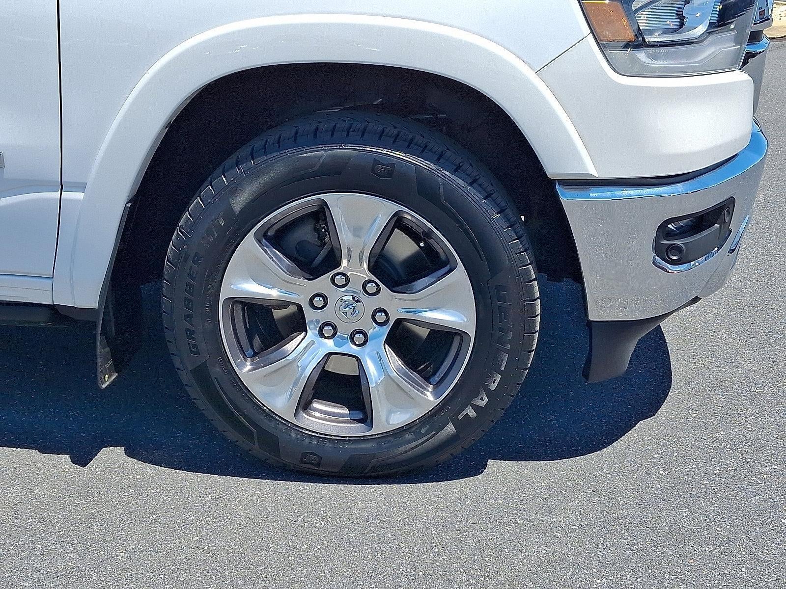 2019 RAM 1500 Laramie 4x4 Crew Cab 5'7" Box