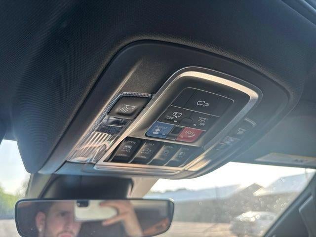 2019 RAM 1500 Longhorn 4x4 Crew Cab 5'7" Box