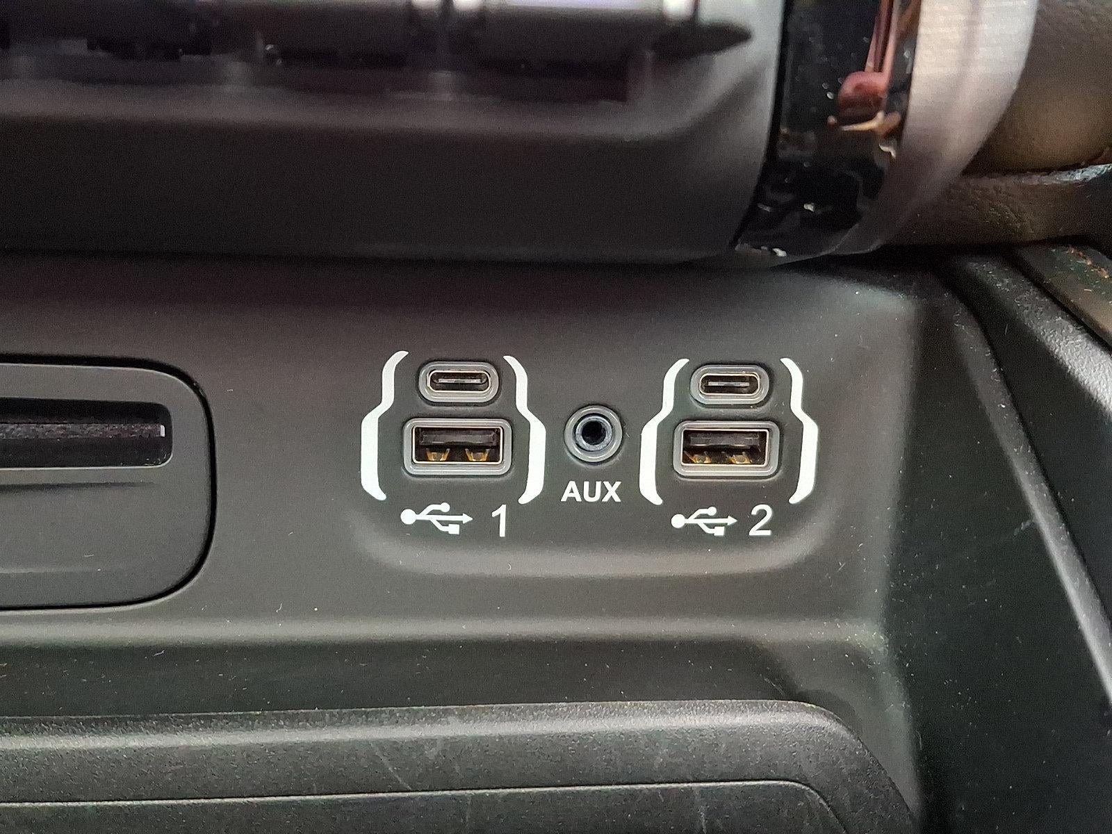 2019 RAM 1500 Longhorn 4x4 Crew Cab 5'7" Box