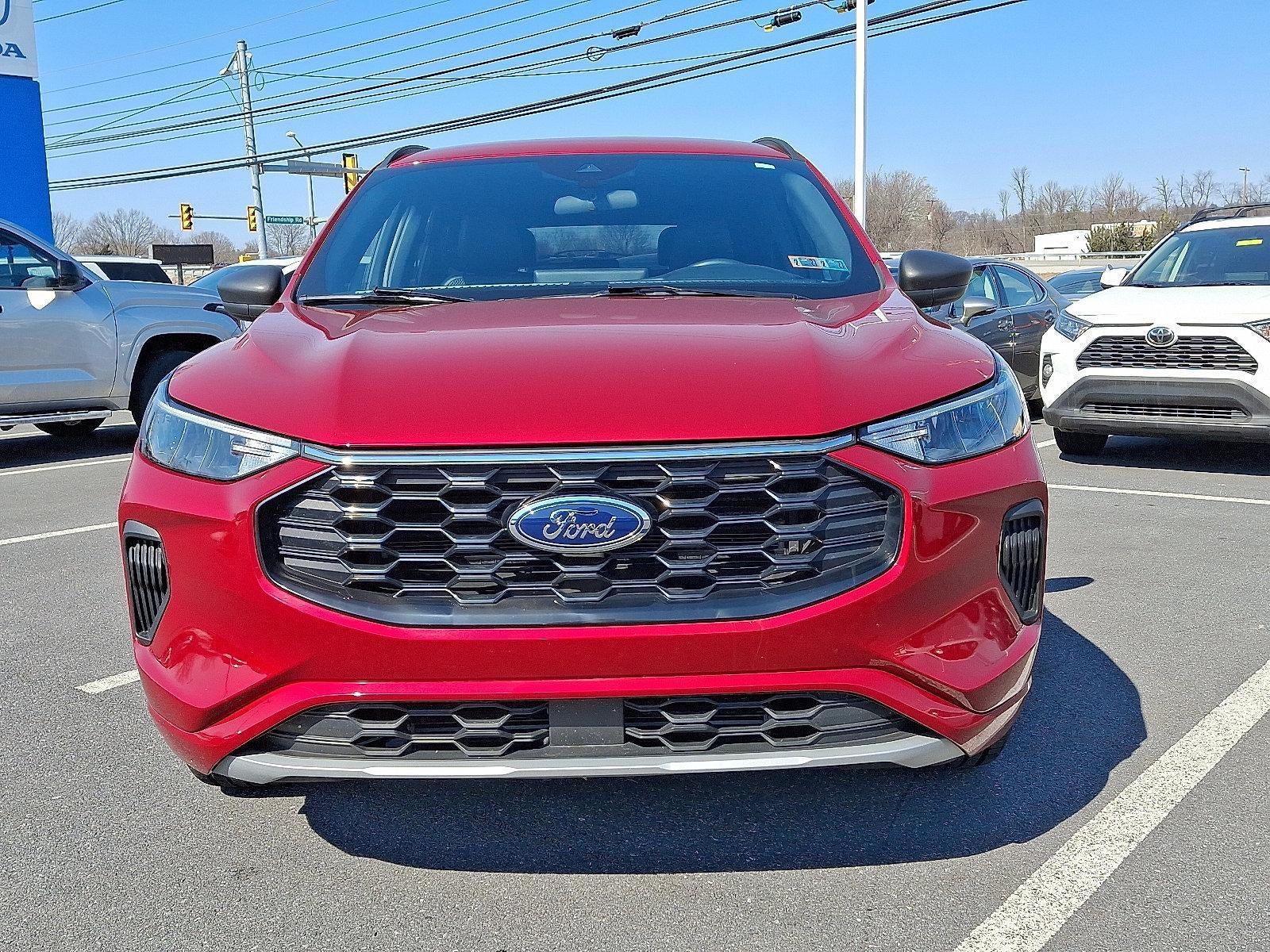 2023 Ford Escape ST-Line AWD