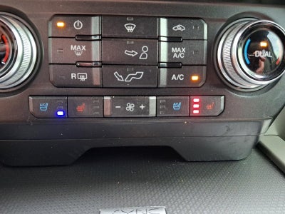 2017 Ford F-150 Lariat 4WD SuperCrew 5.5' Box