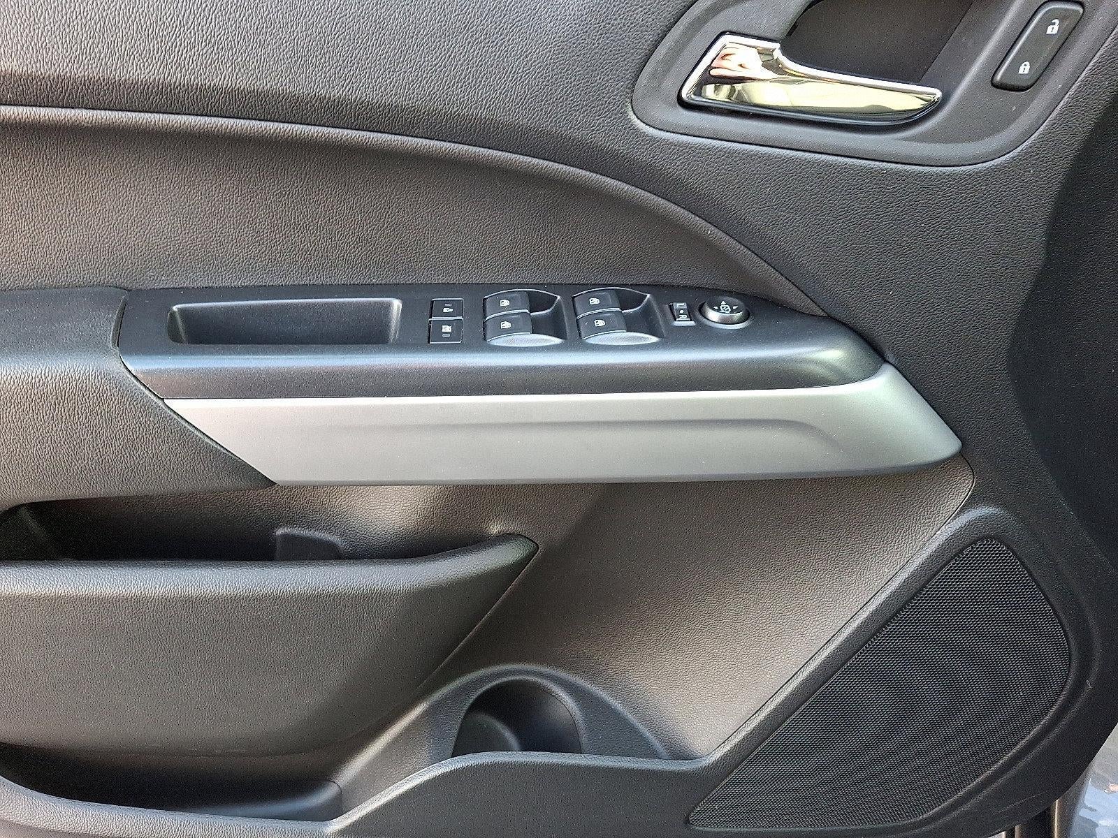 2022 Chevrolet Colorado Crew Cab Short Box 4-Wheel Drive LT