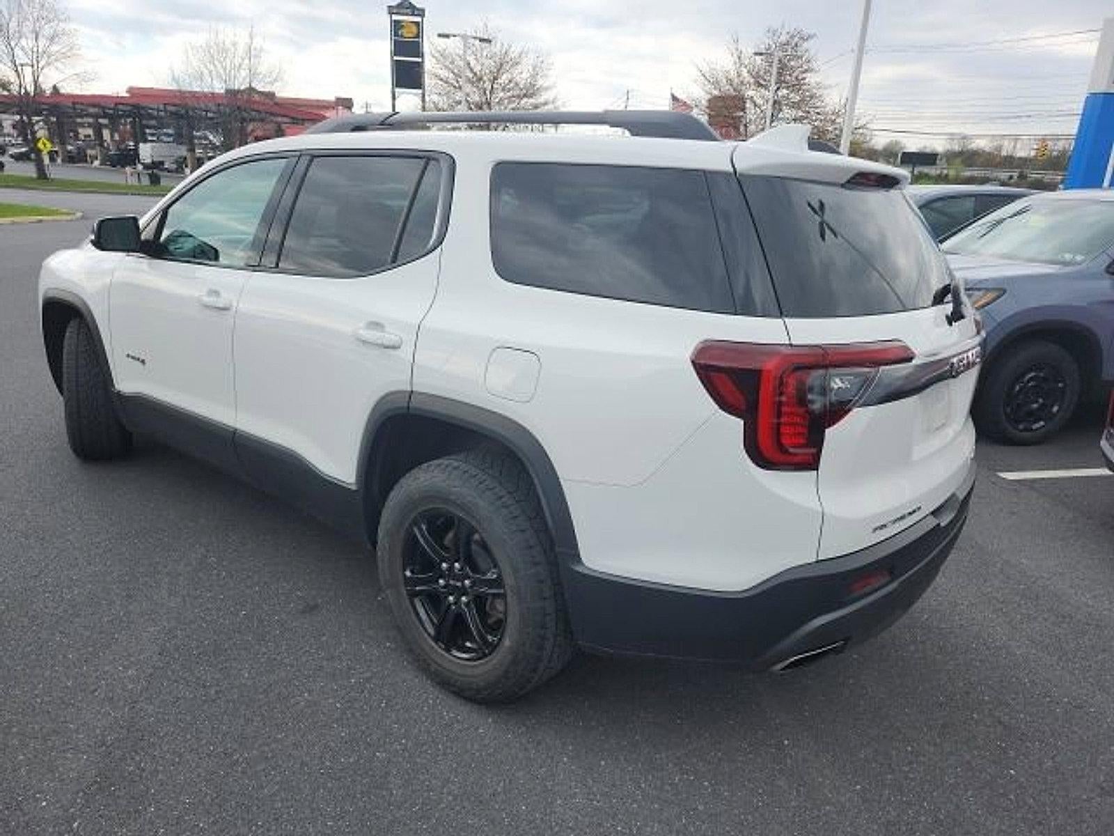 2021 GMC Acadia AWD AT4