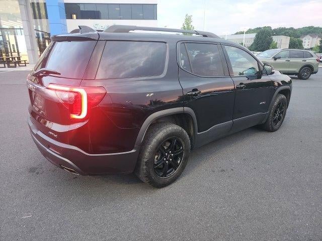 2022 GMC Acadia AWD AT4