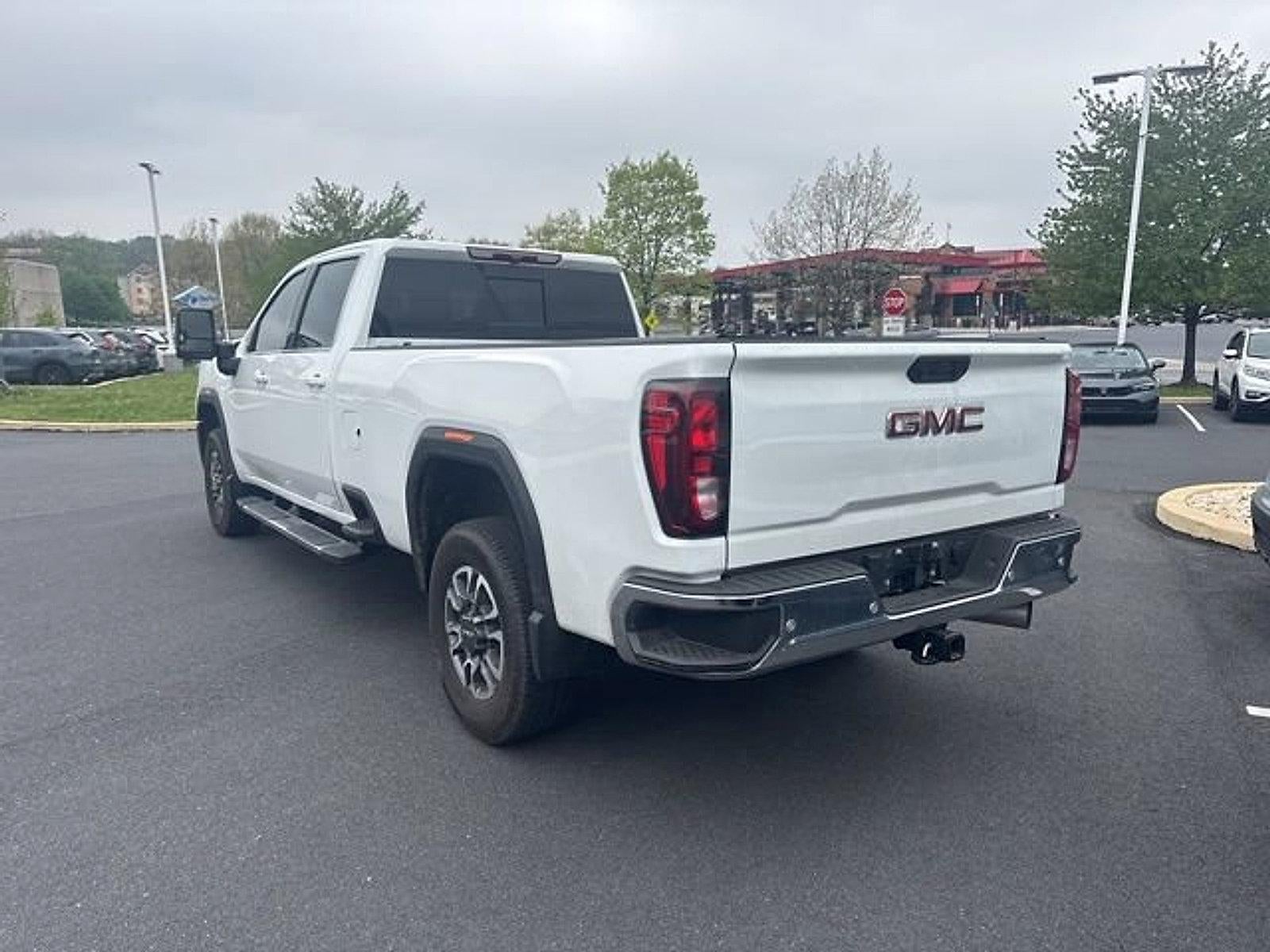 2025 GMC Sierra 2500 HD Crew Cab Long Box 4-Wheel Drive SLE