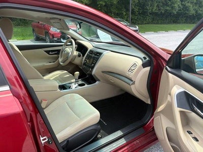 2015 Nissan Altima 4dr Sdn I4 2.5 S