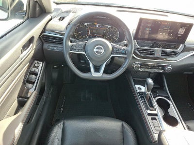 2023 Nissan Altima 2.0 SR Sedan