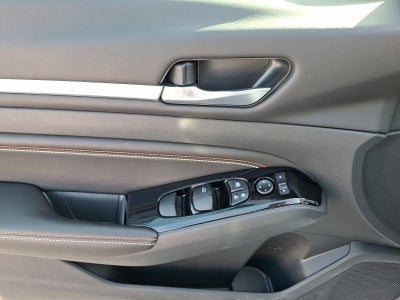 2023 Nissan Altima 2.0 SR Sedan