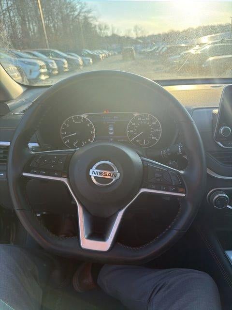 2021 Nissan Altima 2.5 SR AWD Sedan