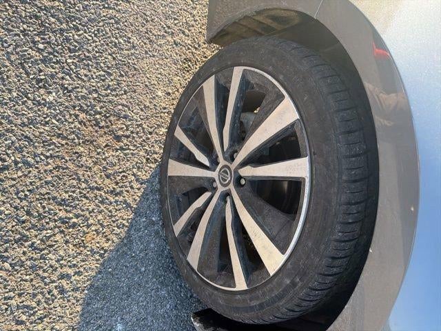 2021 Nissan Altima 2.5 SR AWD Sedan