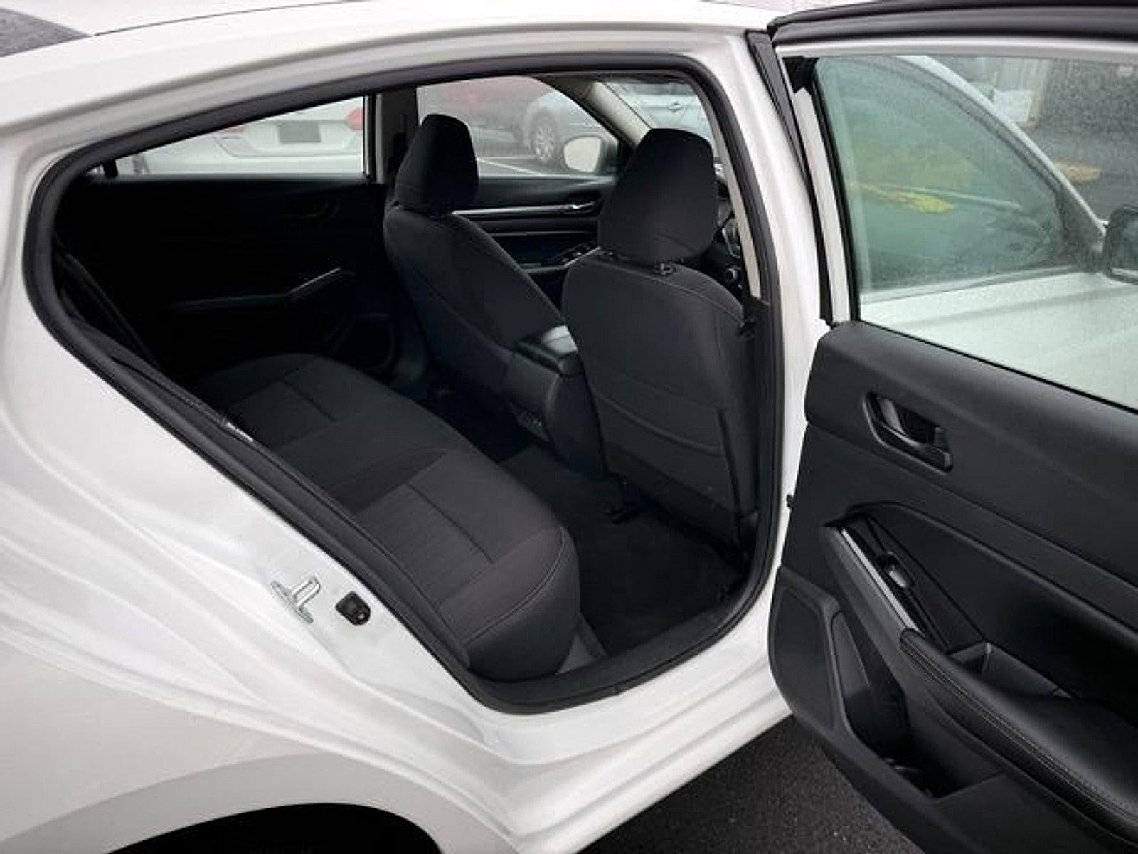 2023 Nissan Altima 2.5 SV AWD Sedan