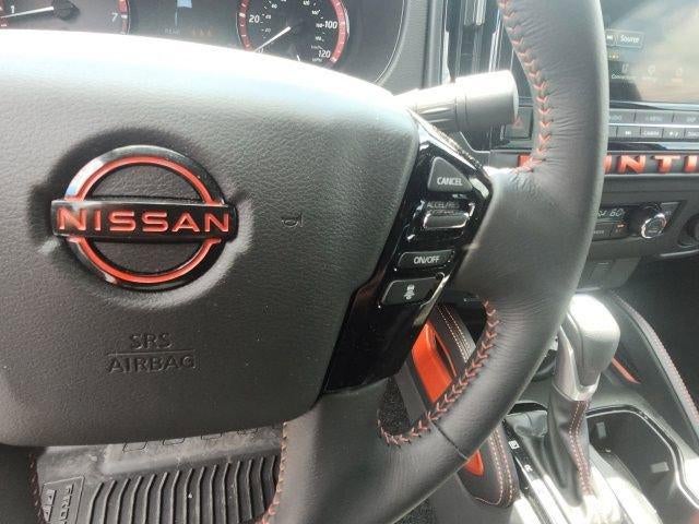 2025 Nissan Frontier Crew Cab 4x4 PRO-4X