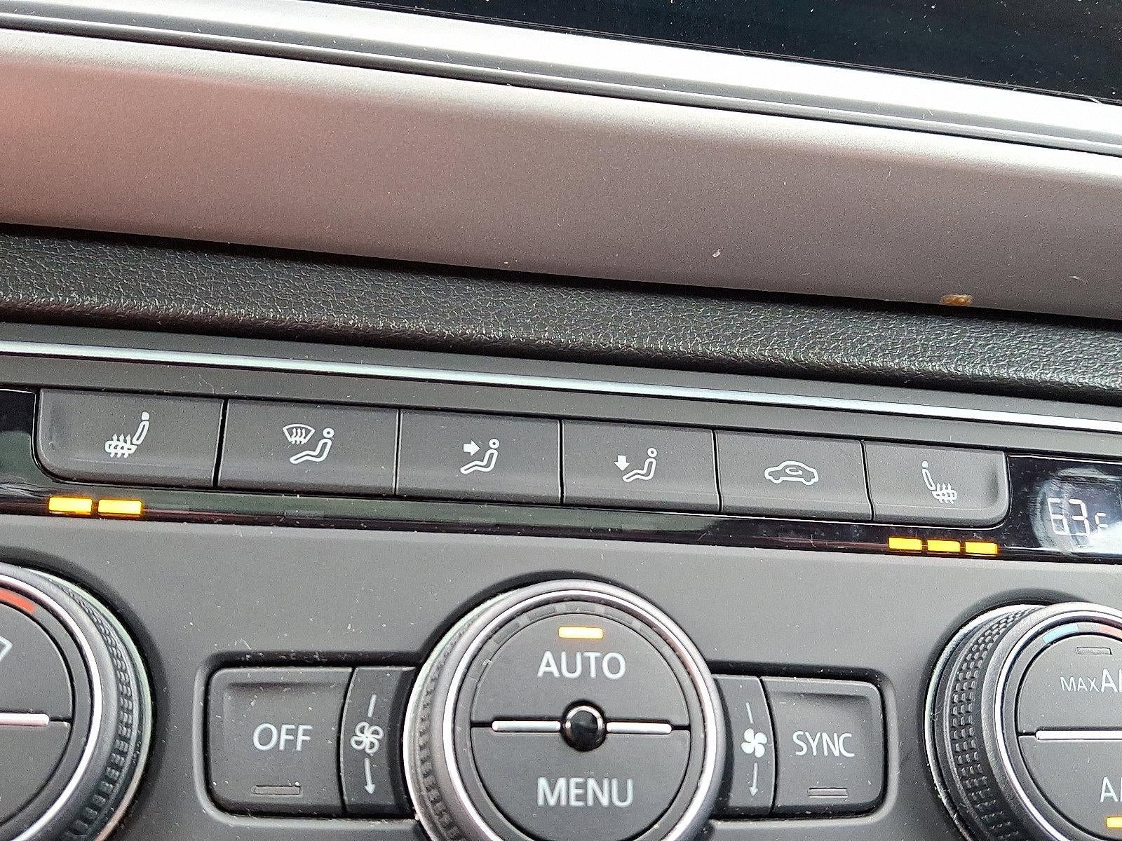 2020 Volkswagen Atlas Cross Sport 3.6L V6 SE w/Technology R-Line 4MOTION