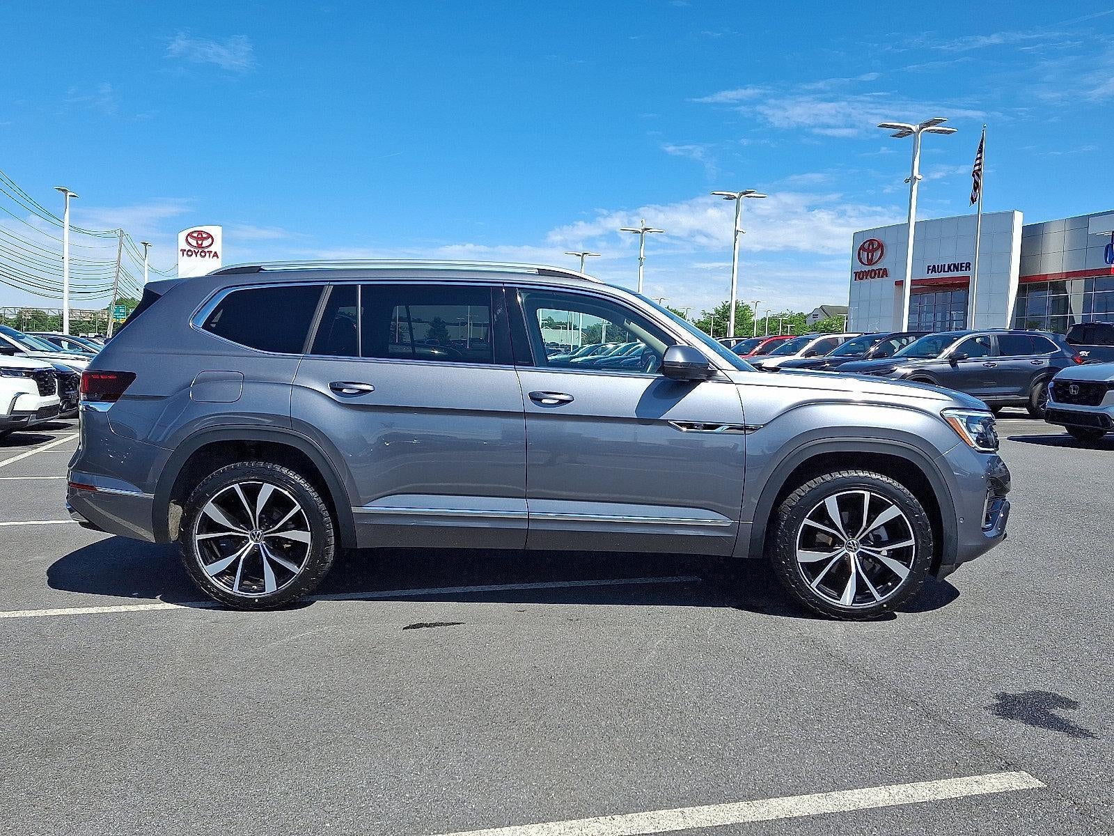 2024 Volkswagen Atlas 2.0T SEL Premium R-Line 4MOTION