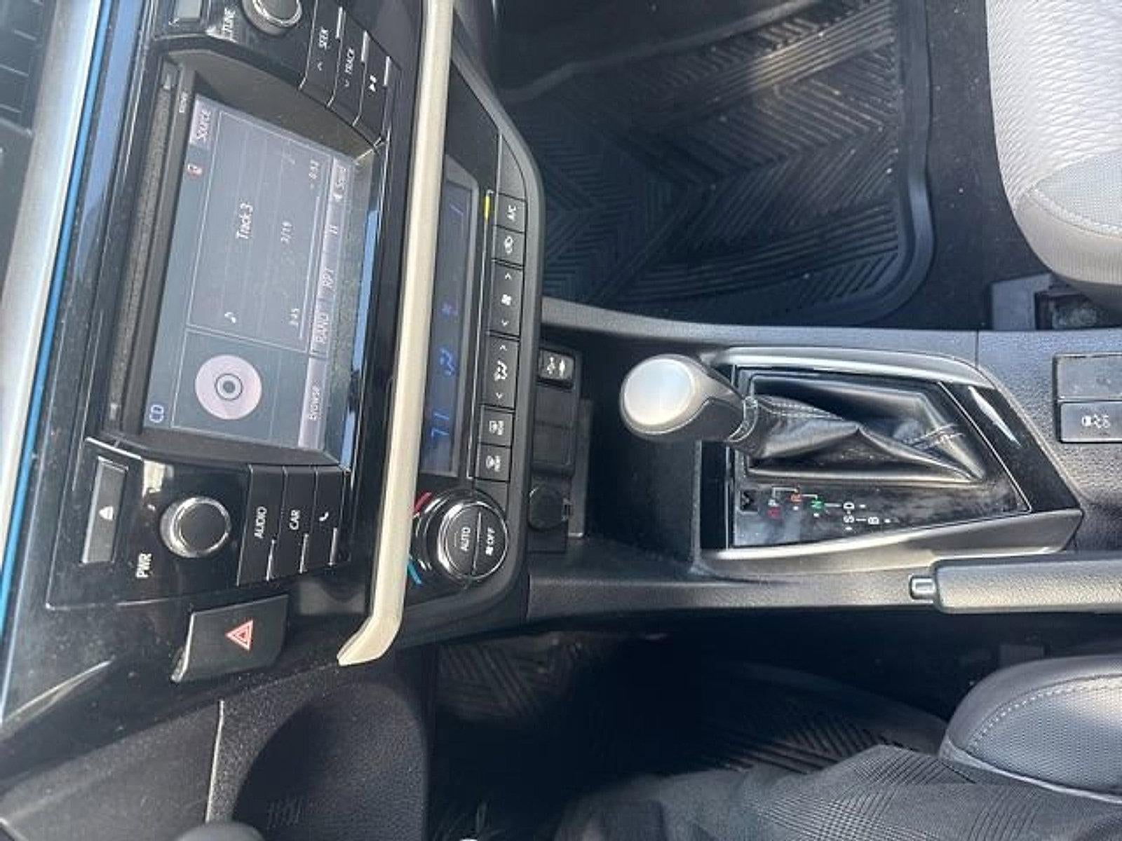 2015 Toyota Corolla 4dr Sdn CVT Auto LE ECO (Natl)