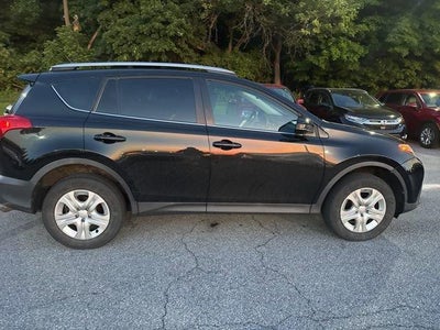 2015 Toyota RAV4 AWD 4dr LE (Natl)