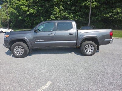 2018 Toyota Tacoma SR5 Double Cab 5' Bed V6 4x4 AT (GS)