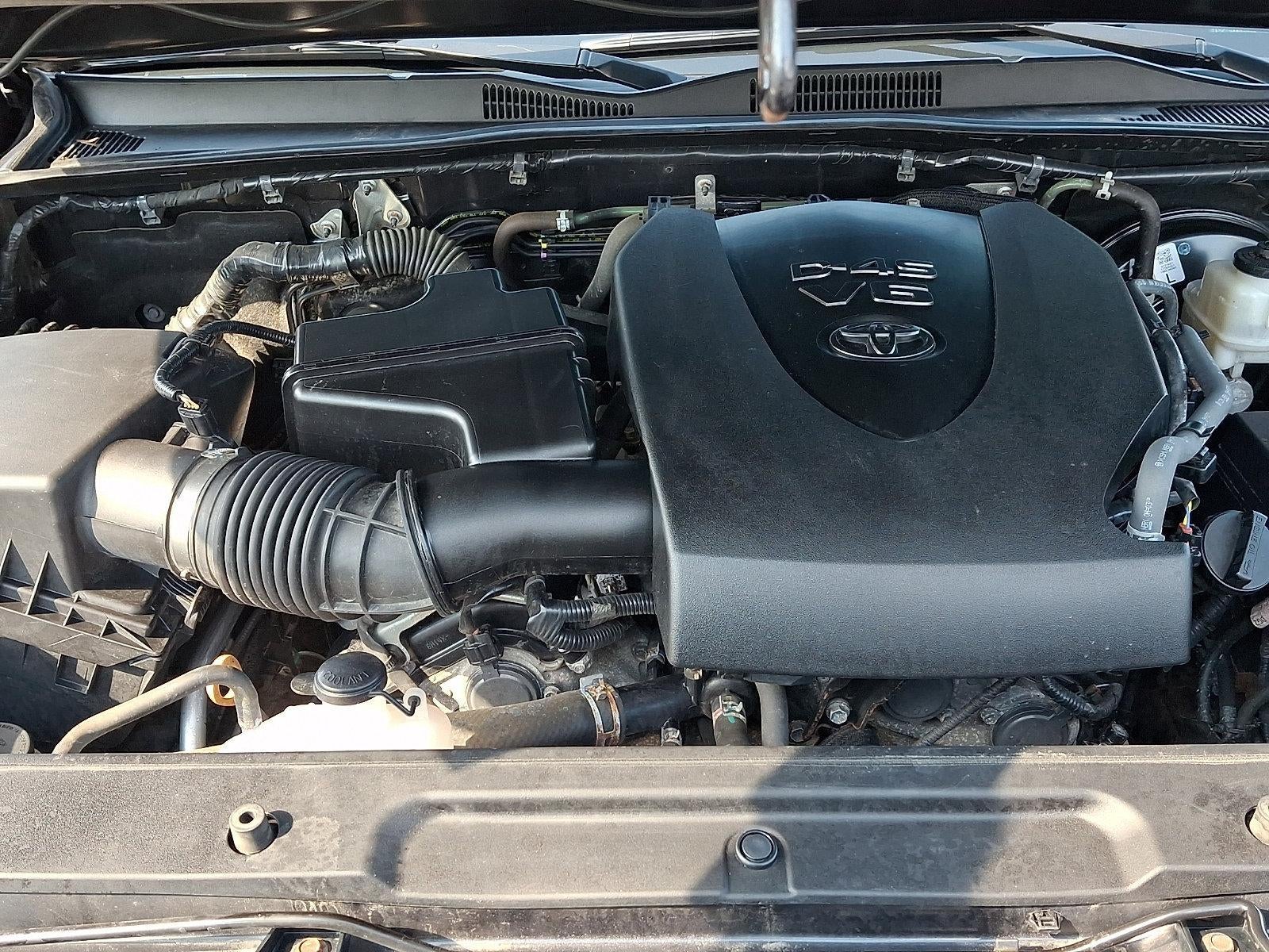 2018 Toyota Tacoma SR5 Double Cab 5' Bed V6 4x4 AT (GS)