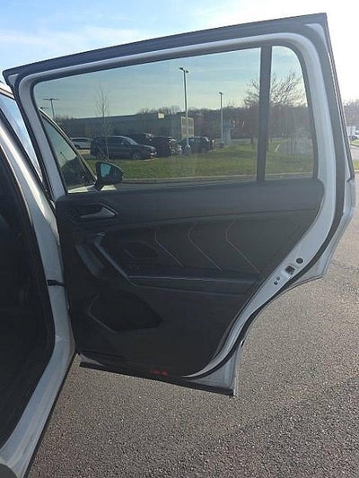 2023 Volkswagen Tiguan 2.0T SE R-Line Black 4MOTION