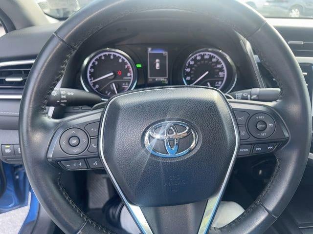 2018 Toyota Camry SE Auto (SE)