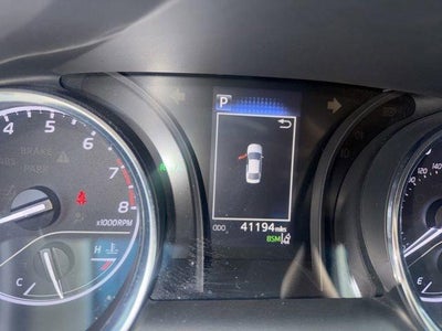 2018 Toyota Camry SE Auto (SE)