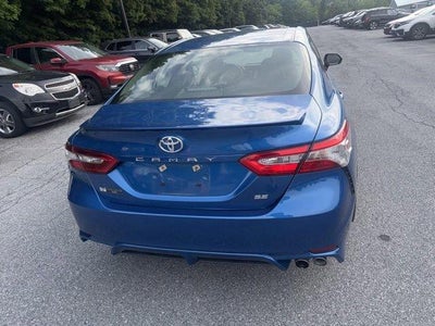 2018 Toyota Camry SE Auto (SE)