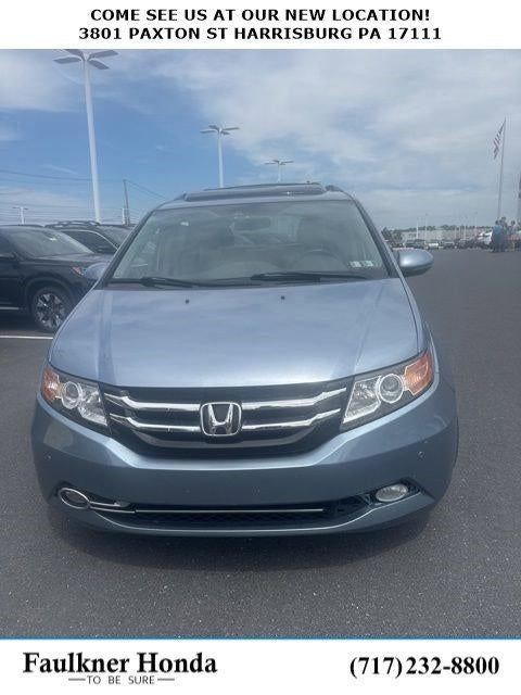 2014 Honda Odyssey Touring with DVD Rear Entertainment System and Navigation