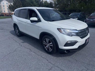 2016 Honda Pilot AWD EX-L with Navigation