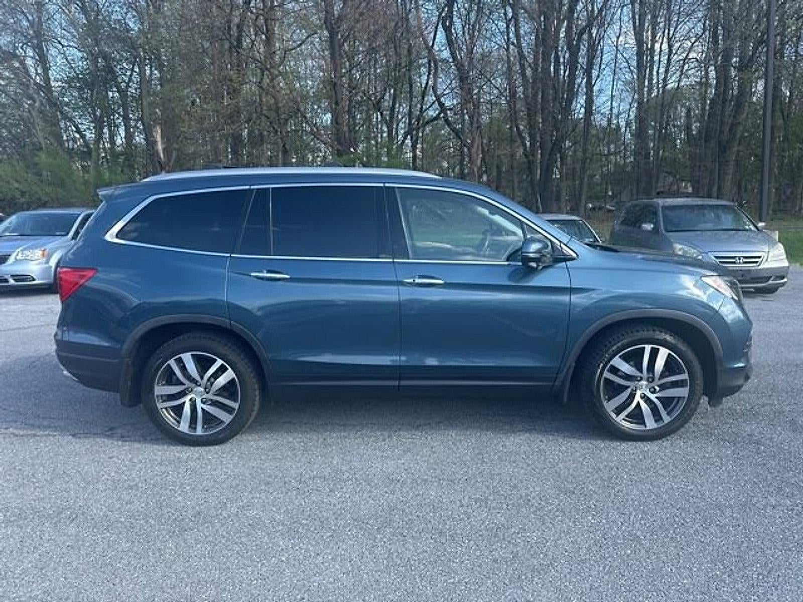 2017 Honda Pilot Touring AWD