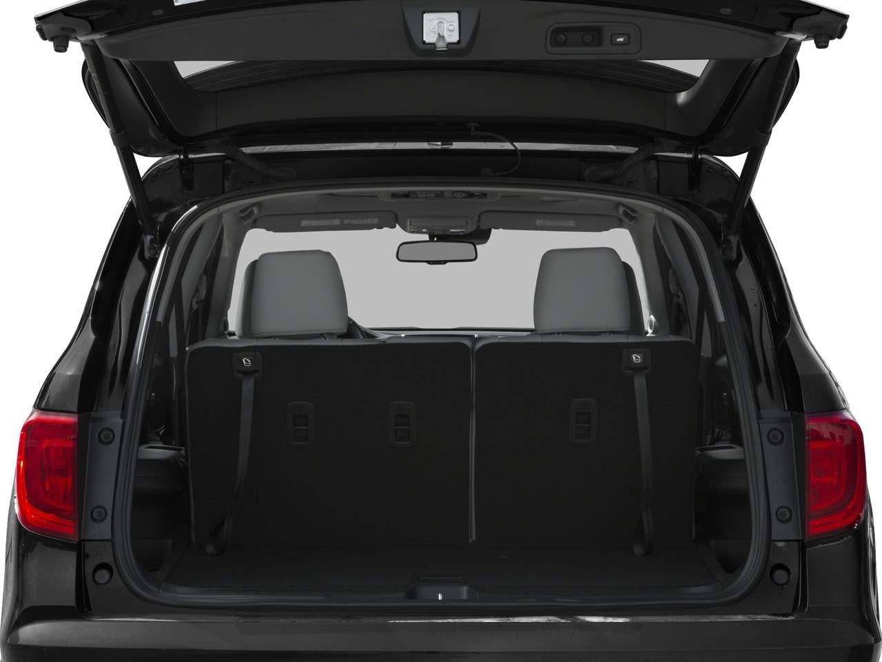 2016 Honda Pilot AWD Touring with DVD Rear Entertainment System and Navigation