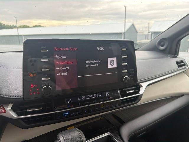 2023 Toyota Sienna Limited AWD 7-Passenger (GS)