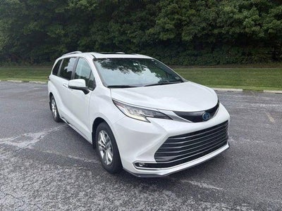 2023 Toyota Sienna Limited AWD 7-Passenger (GS)