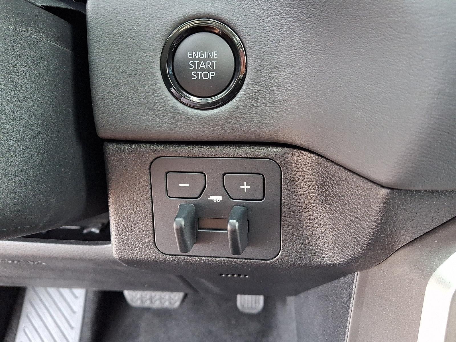 2026 Toyota Tundra 4WD 4WD Platinum CrewMax 5.5' Bed (Natl)