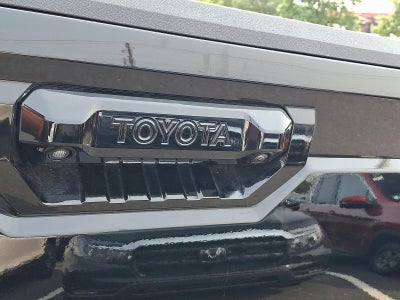2026 Toyota Tundra 4WD 4WD Platinum CrewMax 5.5' Bed (Natl)