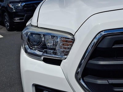 2017 Toyota Tacoma SR5 Access Cab 6' Bed V6 4x4 AT (SE)