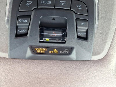 2026 Toyota Corolla Cross LE 4WD (Natl)
