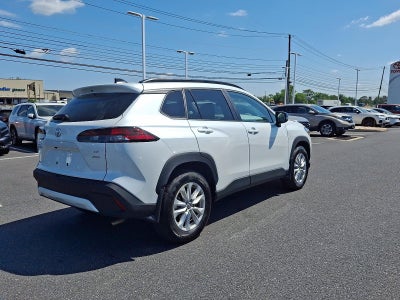 2026 Toyota Corolla Cross LE 4WD (Natl)