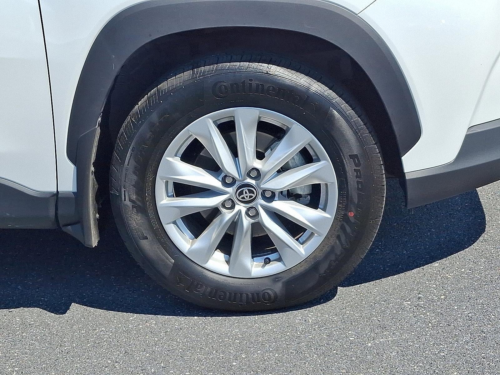 2026 Toyota Corolla Cross LE 4WD (Natl)