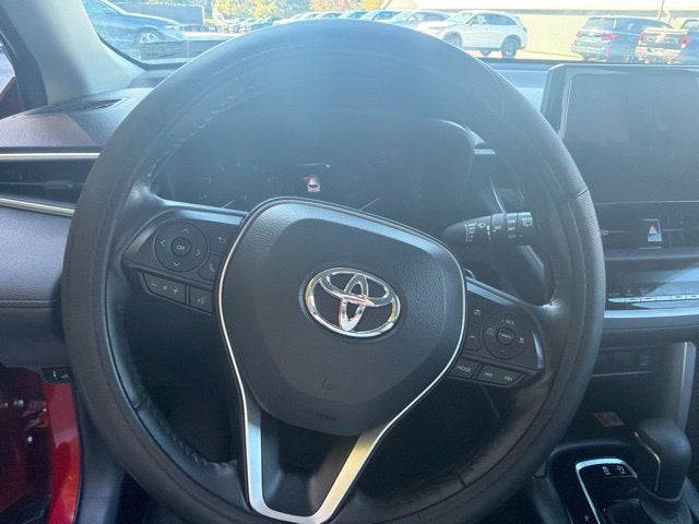 2023 Toyota Corolla Cross LE **LOW MILES**