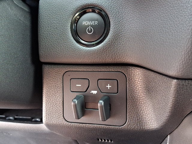 2026 Toyota Sequoia Limited 4WD (SE)
