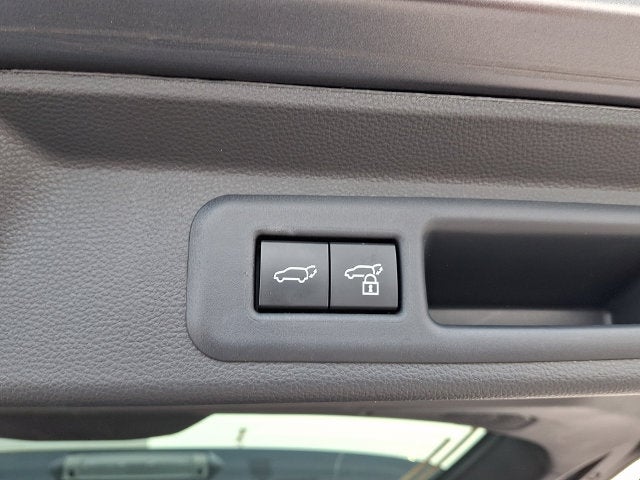 2026 Toyota Sequoia Limited 4WD (SE)