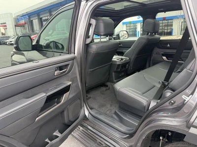 2026 Toyota Sequoia SR5 4WD (SE)