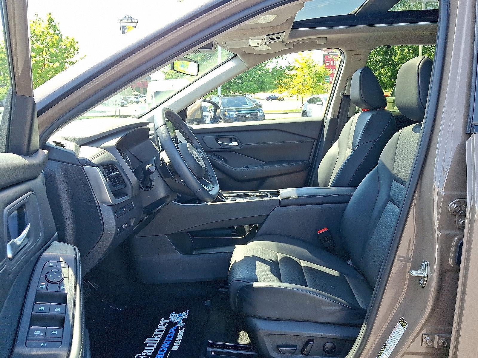 2024 Nissan Rogue AWD SV