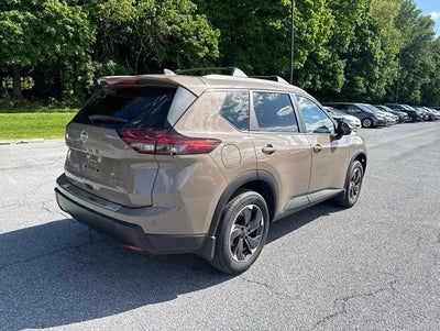 2024 Nissan Rogue AWD SV