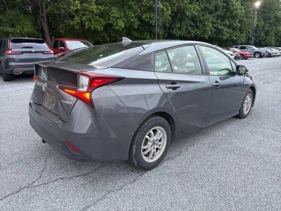 2019 Toyota Prius LE (Natl)