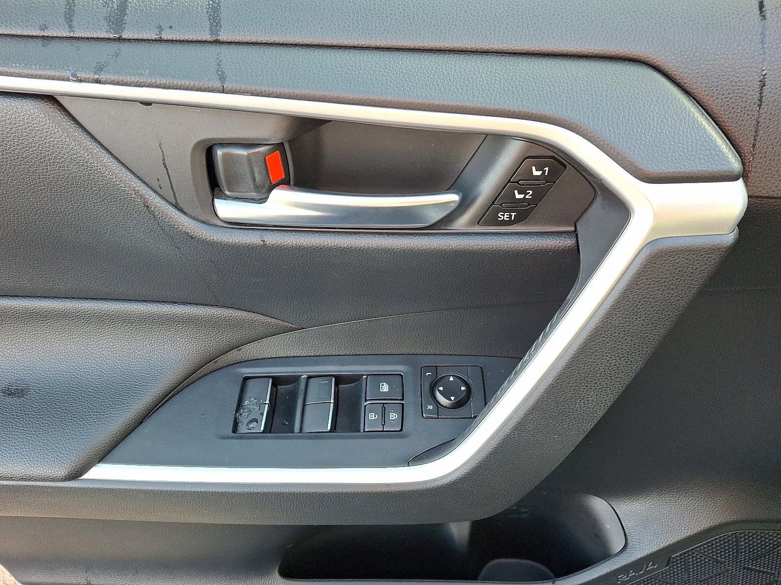 2020 Toyota RAV4 XLE Premium AWD (Natl)