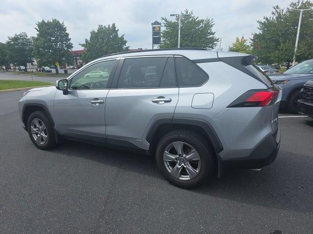 2022 Toyota RAV4 Hybrid XLE AWD (Natl)