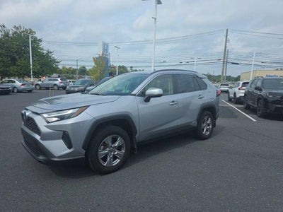 2022 Toyota RAV4 Hybrid XLE AWD (Natl)