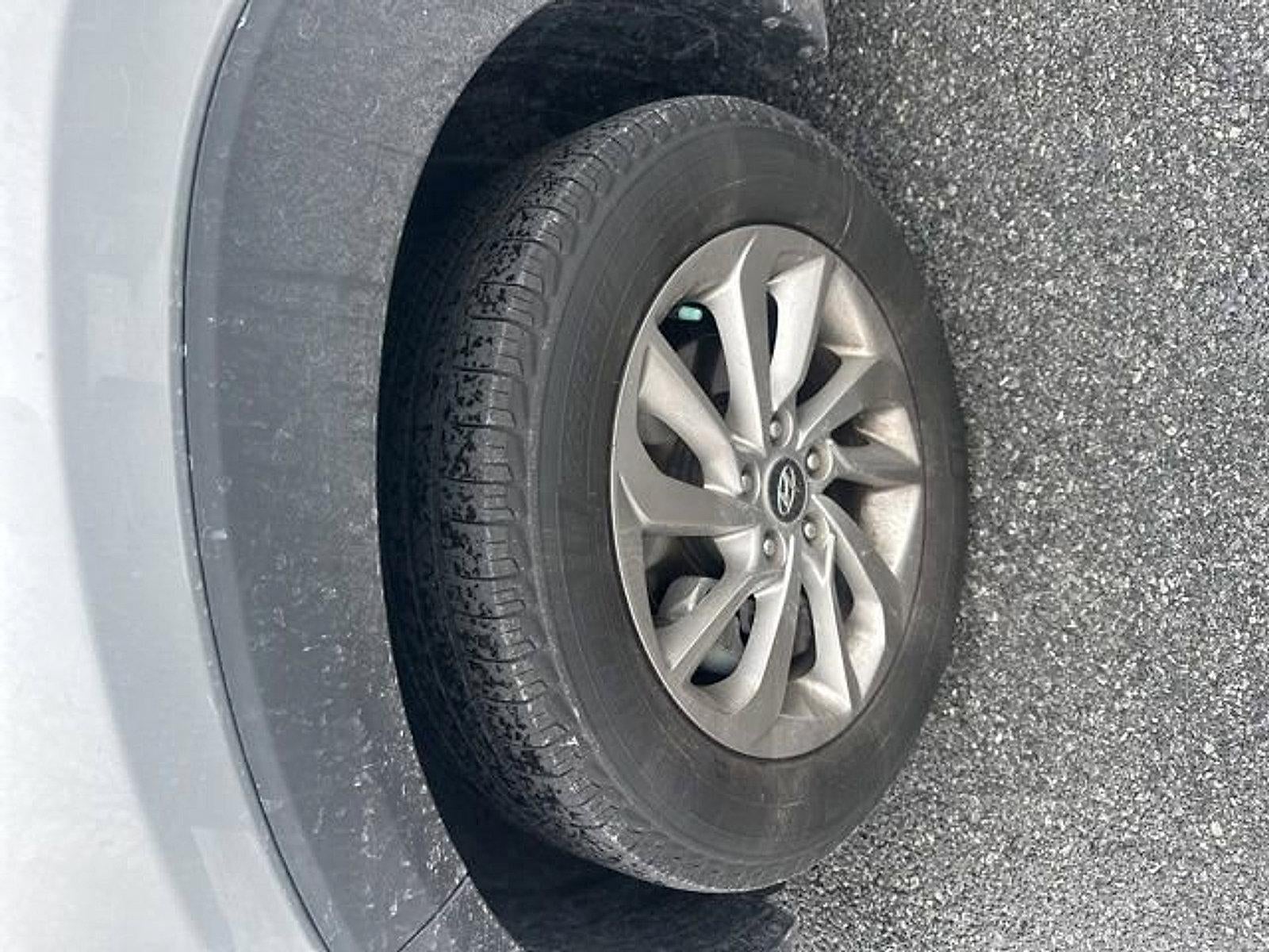 2016 Hyundai TUCSON AWD 4dr SE