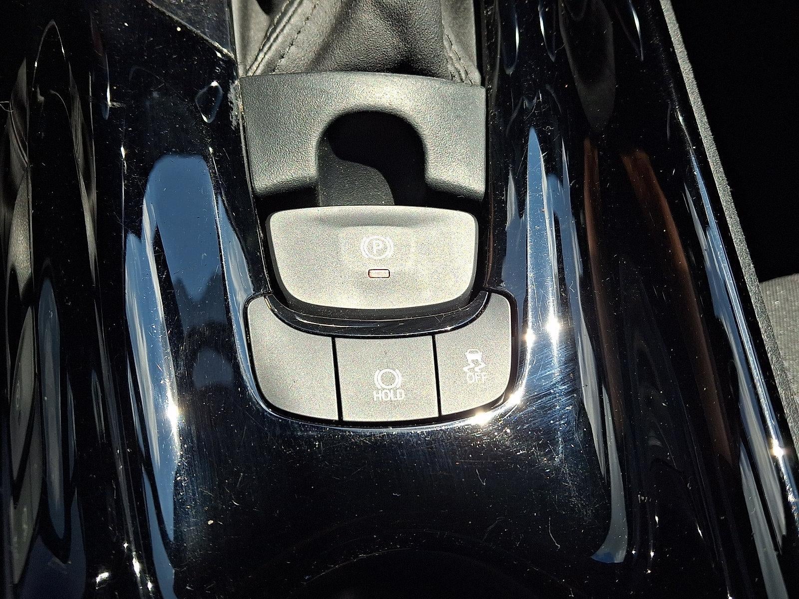 2020 Toyota C-HR XLE FWD (Natl)